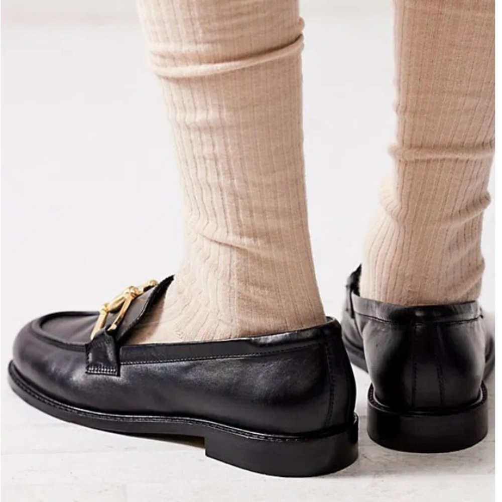 Free People Black Charley Chain Leather Loafer Slip On Shoes, NIB Women's Size 6 - Picture 4 of 5